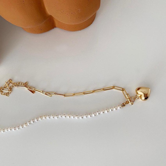 Heart necklace, pearl necklace, faux pearl necklace,layered necklace - Picture 3 of 4